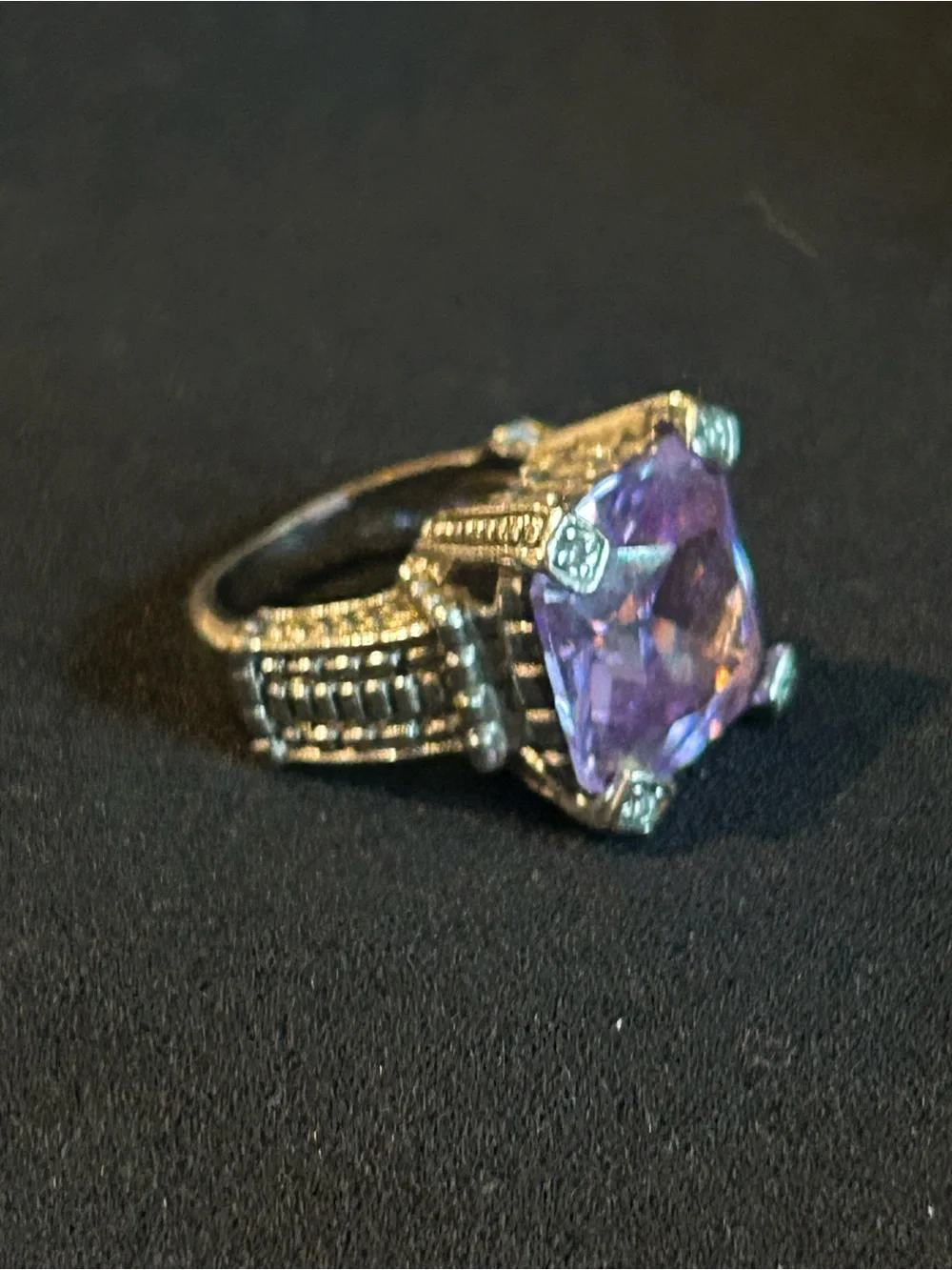 Large Light Purple Cocktail Ring Size 5